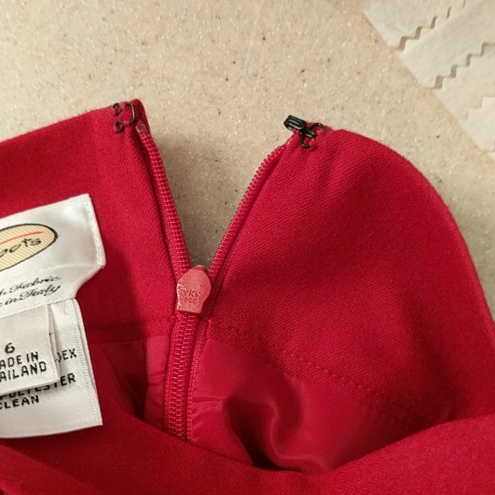 Red Talbots skirt - Picture 6 of 6